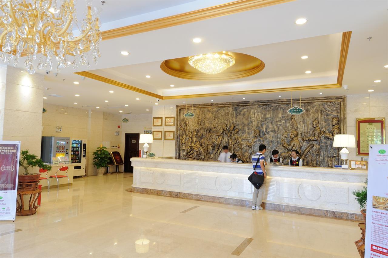 Vienna Hotel Guangzhou Airport Экстерьер фото