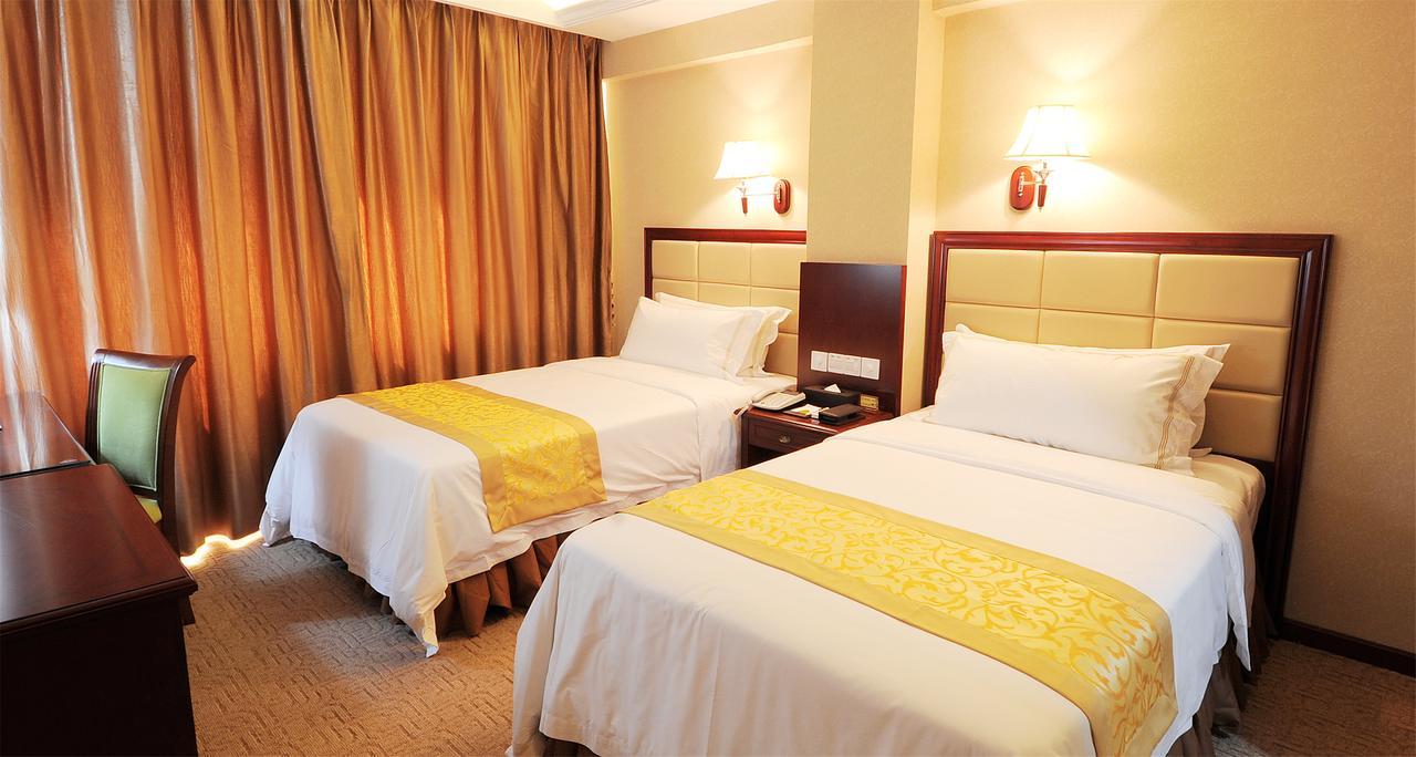 Vienna Hotel Guangzhou Airport Экстерьер фото