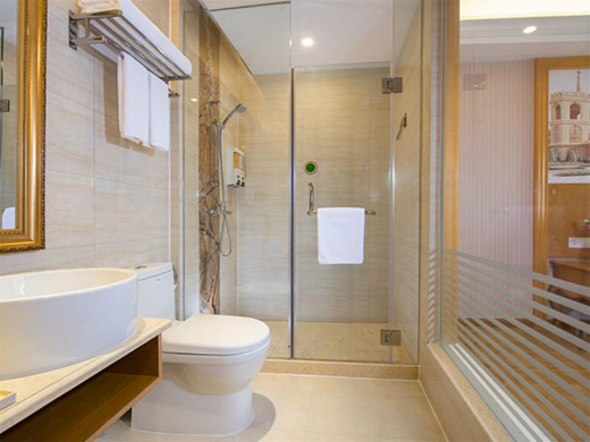 Vienna Hotel Guangzhou Airport Экстерьер фото