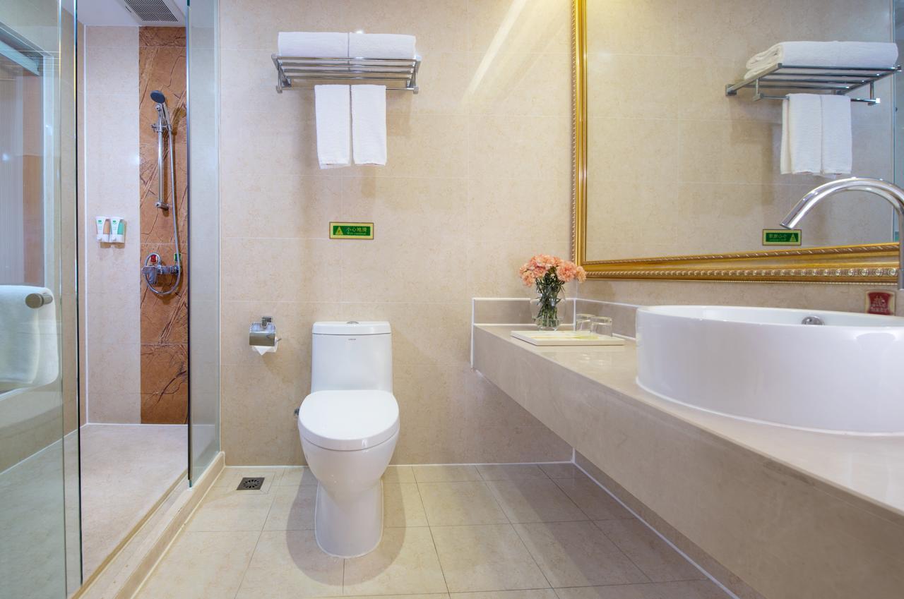 Vienna Hotel Guangzhou Airport Экстерьер фото