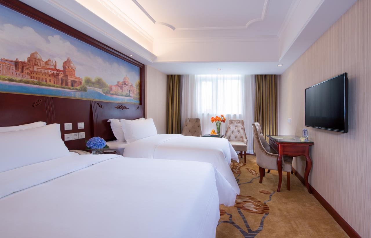 Vienna Hotel Guangzhou Airport Экстерьер фото