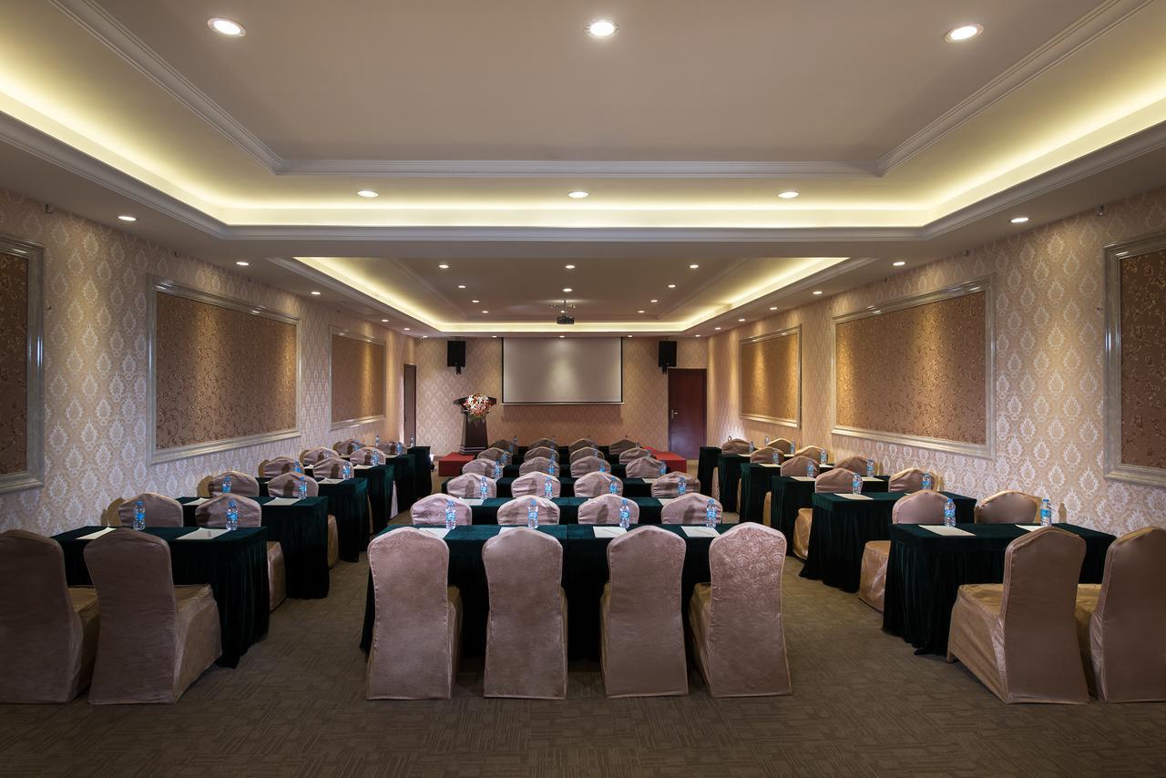 Vienna Hotel Guangzhou Airport Экстерьер фото